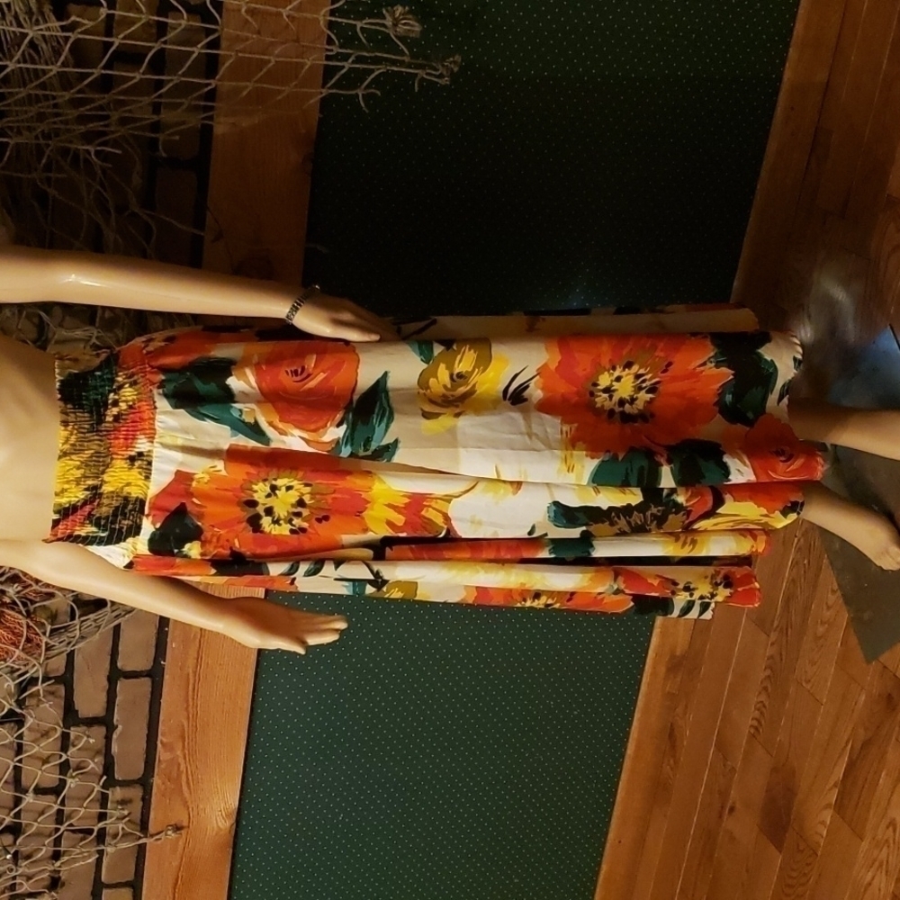 MIX Nouveau new York skirt  size L